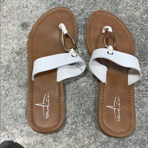 blue fin sandals worn once